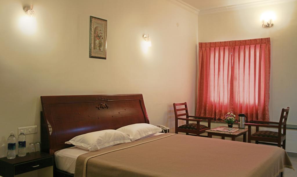 Kumararraja Palace Yelagiri Camera foto